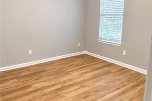 1055 Chatham Rd, Buford, GA 30518 - Photo 14