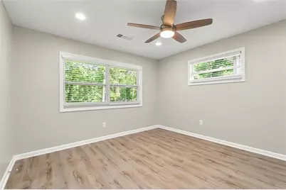 495 Larchmont Circle NW, Atlanta, GA 30318 - Photo 18