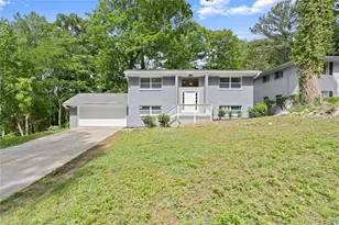 495 Larchmont Cir NW, Atlanta, GA 30318 - Photo 2
