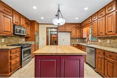 1184 Staples Drive, Lilburn, GA 30047 - Photo 14
