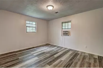 487 Cowan Street, Macon, GA 31217 - Photo 6