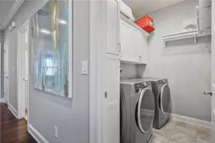 1762 Alec Pl, Atlanta, GA 30329 - Photo 10