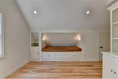 7060 Redcliff Court, Suwanee, GA 30024 - Photo 48