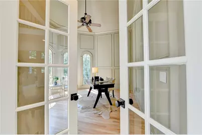 7060 Redcliff Court, Suwanee, GA 30024 - Photo 6