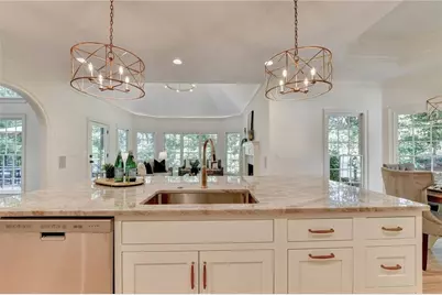 7060 Redcliff Court, Suwanee, GA 30024 - Photo 18