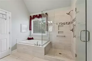 5370 Avonshire Ln, Cumming, GA 30040 - Photo 16