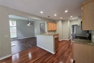 1712 Hillside Bend Crossing, Lawrenceville, GA 30043 - Photo 6
