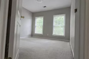 1712 Hillside Bend Crossing, Lawrenceville, GA 30043 - Photo 8