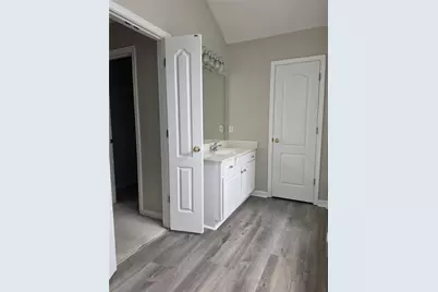 1712 Hillside Bend Crossing, Lawrenceville, GA 30043 - Photo 12