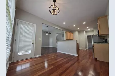 1712 Hillside Bend Crossing, Lawrenceville, GA 30043 - Photo 4