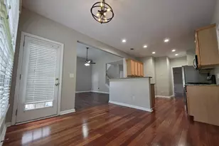 1712 Hillside Bend Crossing, Lawrenceville, GA 30043 - Photo 4