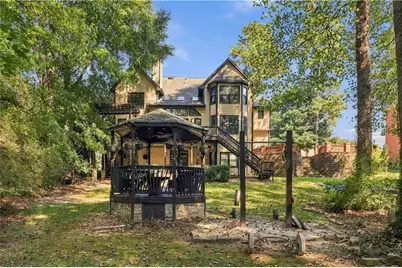 1300 Regency Center Drive, Atlanta, GA 30331 - Photo 8