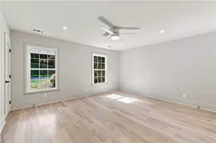 6040 Black Water Trl, Sandy Springs, GA 30328 - Photo 20