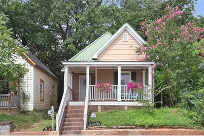 883 Sims Street SW, Atlanta, GA 30310 - Photo 1