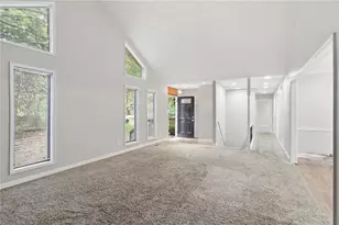 5756 Lake Ct NW, Kennesaw, GA 30152 - Photo 8