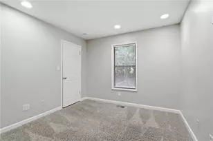 5756 Lake Ct NW, Kennesaw, GA 30152 - Photo 16