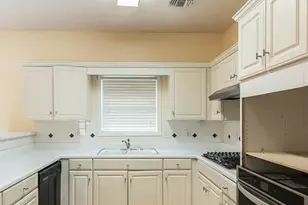 4284 Bucknell Dr, Decatur, GA 30034 - Photo 8