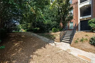 1850 Cotillion Dr, Dunwoody, GA 30338 - Photo 60