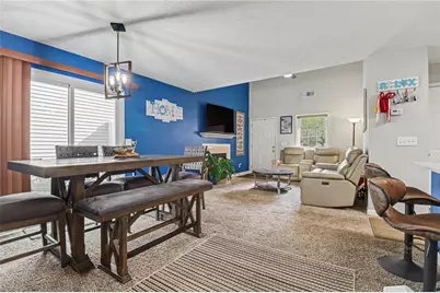 1073 Daventry Crossing, Woodstock, GA 30188 - Photo 4