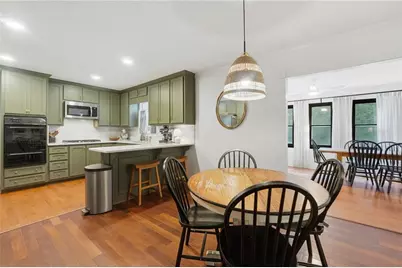 218 King Arthur Drive, Woodstock, GA 30189 - Photo 16