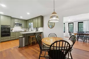 218 King Arthur Dr, Woodstock, GA 30189 - Photo 16
