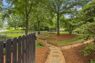 2544 Circlewood Rd NE, Atlanta, GA 30345 - Photo 8