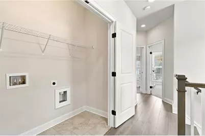 7950 Laurel Creek Drive, Johns Creek, GA 30024 - Photo 38