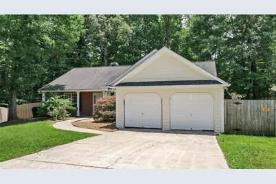 2701 Abbotts Glen Place NW, Acworth, GA 30101 - Photo 2