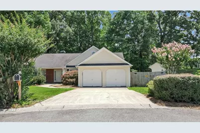 2701 Abbotts Glen Place NW, Acworth, GA 30101 - Photo 4