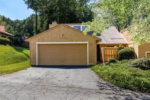 891 Lake Hollow Blvd SW, Marietta, GA 30064 - Photo 1
