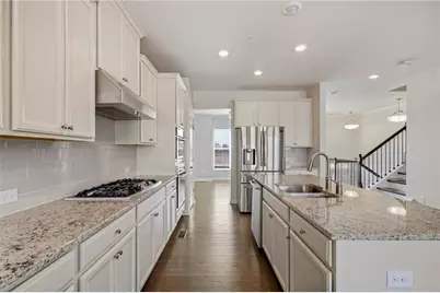 402 Montclair Court, Woodstock, GA 30188 - Photo 14