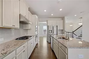 402 Montclair Ct, Woodstock, GA 30188 - Photo 14