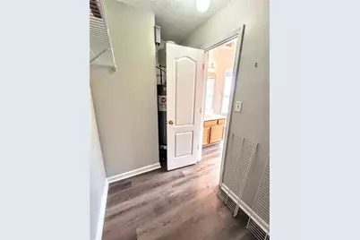 6909 Malvern Court, Stonecrest, GA 30038 - Photo 22