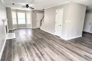 6909 Malvern Ct, Stonecrest, GA 30038 - Photo 4