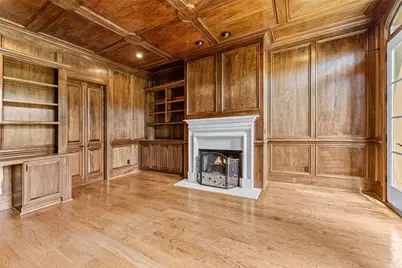 453 Londonberry Road NW, Atlanta, GA 30327 - Photo 6