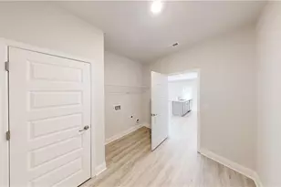 1031 Holliday Pass, Griffin, GA 30223 - Photo 8
