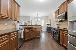 1801 Beyers Landing Dr, Buford, GA 30519 - Photo 10