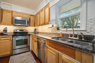 136 Peachtree Memorial Dr NW, Atlanta, GA 30309 - Photo 14