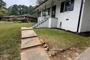 4273 Shady Ln Way, Forest Park, GA 30297 - Photo 4