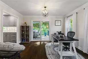 5090 Larry Ln, Marietta, GA 30068 - Photo 16