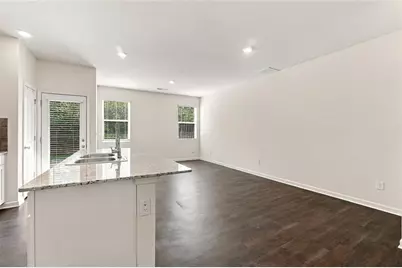5699 Union Pointe Drive, Union City, GA 30291 - Photo 12
