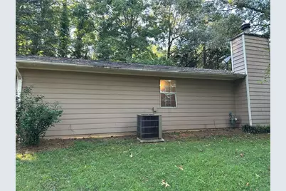 1135 Riverside Trace, Sugar Hill, GA 30518 - Photo 18