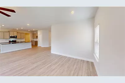 1035 Holliday Pass, Griffin, GA 30223 - Photo 4