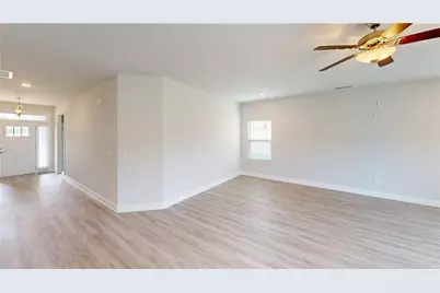 1035 Holliday Pass, Griffin, GA 30223 - Photo 6