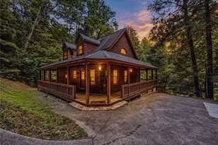 525 Gallery Ct, Ellijay, GA 30540 - Photo 2