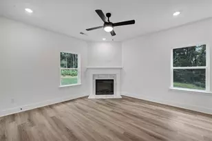 215 Laney Dr, Carrollton, GA 30117 - Photo 8
