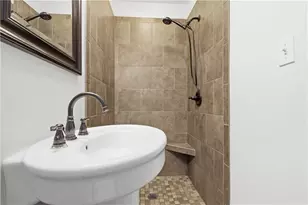 217 Victory Dr, Calhoun, GA 30701 - Photo 10