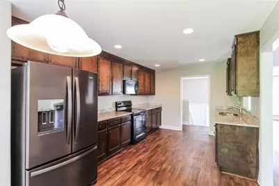 1928 Paynes Point, Winder, GA 30680 - Photo 22