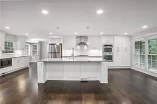 3315 N Embry Cir, Atlanta, GA 30341 - Photo 4