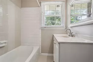 3315 N Embry Cir, Atlanta, GA 30341 - Photo 18